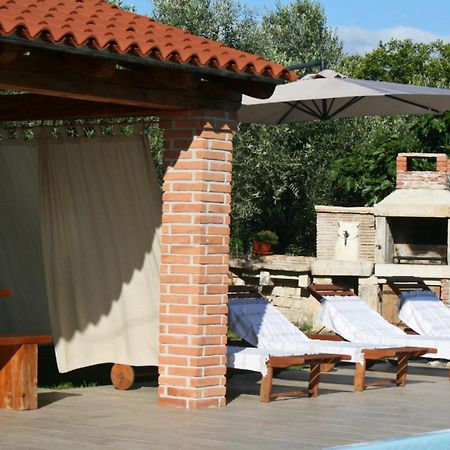 ברטוניגלה Damjanic Holiday House מראה חיצוני תמונה