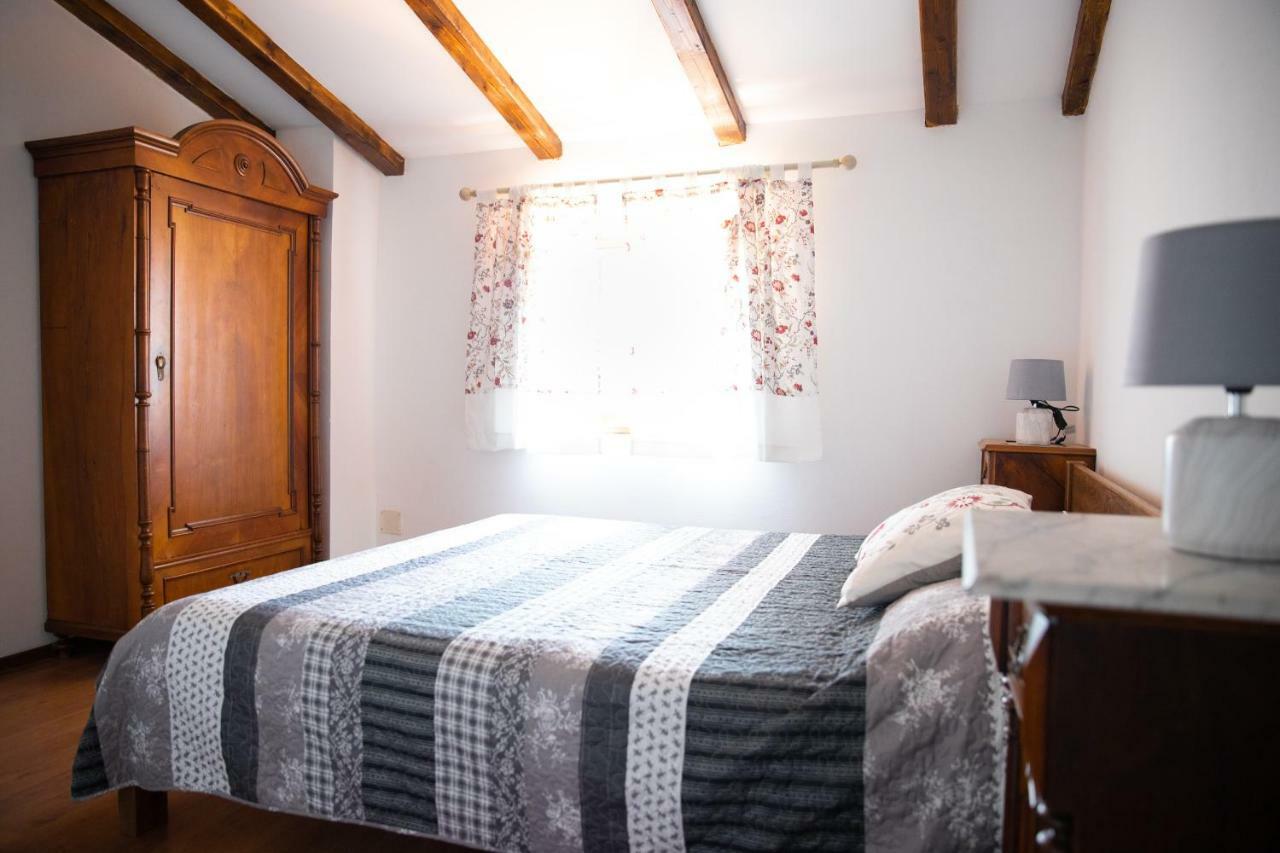 ברטוניגלה Damjanic Holiday House מראה חיצוני תמונה